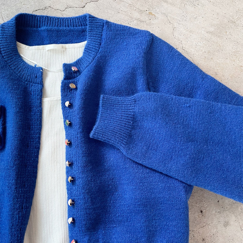 ウィンターセール！【1月上旬入荷予定】 　『　インスタサブ垢で大人気！　』   マルチカラーボタンニットカーディガン