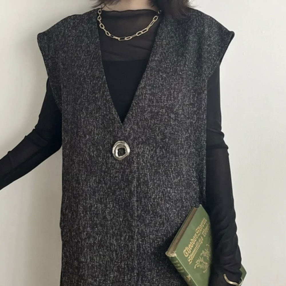 【重要/予約3月上旬入荷予定/着日指定不可】　ウィンターセール！　『　インスタサブ垢で大人気！　』　ブローチ付きツイードタッチジレ