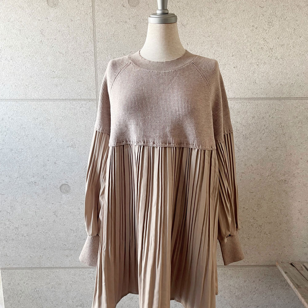 ウィンターセール！　【カーキ即納】　【メール便対応】　『　インスタで大人気！　』   異素材切替ニットプリーツブラウス