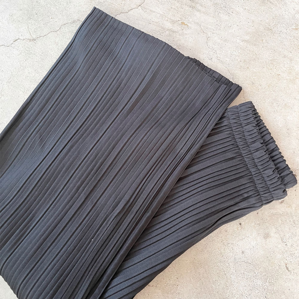 ウィンターセール！　【1月上旬入荷予定】　　【SALE目玉】　『　インスタサブ垢で大人気！　』　カットツイル裏起毛BOXプリーツパンツ