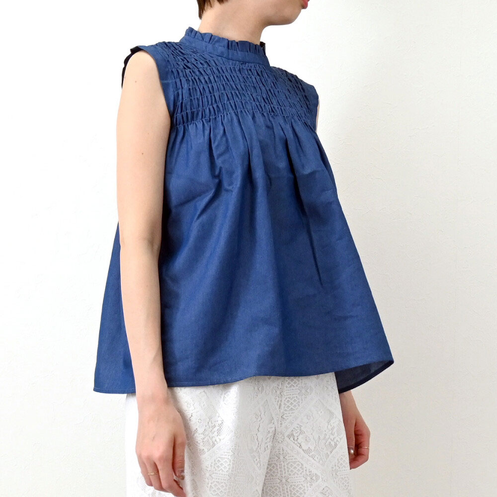 【4月下旬入荷予定】   春の早割り　『　インスタサブ垢で大人気！　』   ソフトデニムシャーリングノースリブラウス