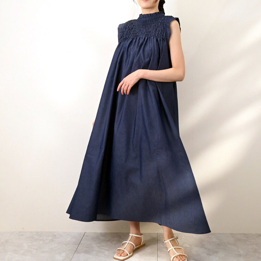 【4月下旬入荷予定】  春の早割り　『　インスタサブ垢で大人気！　』  ソフトデニムシャーリングノースリワンピース