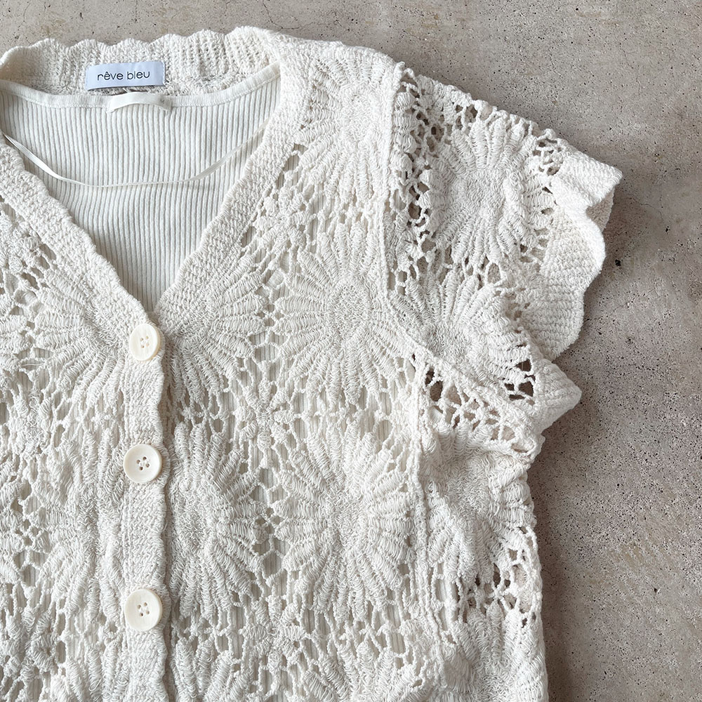 【完売終了】　インスタでも人気のカーディガン登場！置き画していても可愛いと思った珠玉のカーディガン。