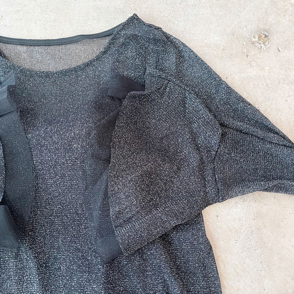 『　Instagramで大人気！　』  ラメシアーベルスリーブトップス