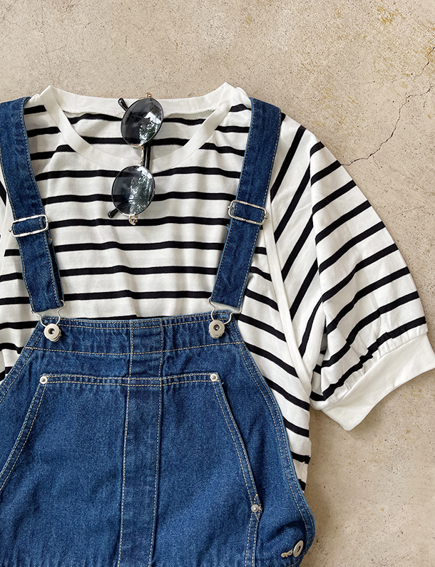 夏といえばボーダー 周りと差をつけてくれるパイピングデザインが可愛い ボーダー柄パイピング配色tシャツ