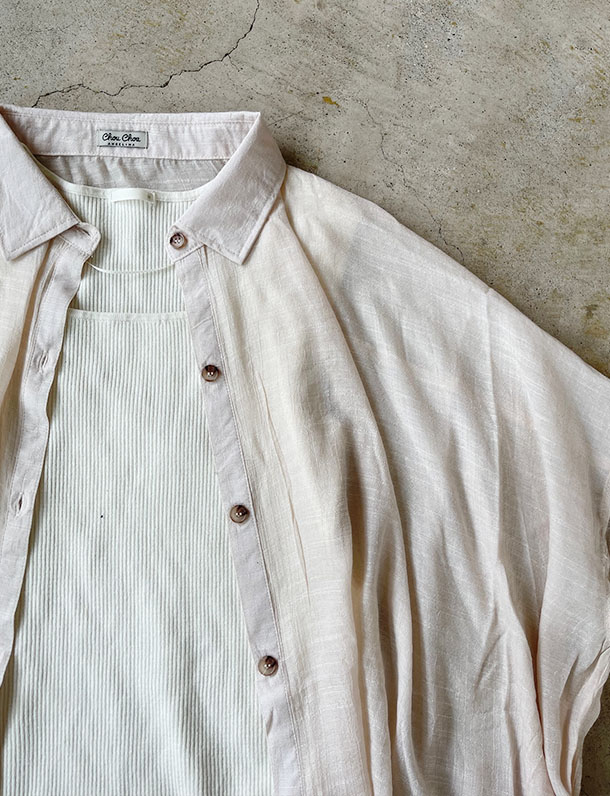 程よい透け感が涼しげ！オーバーサイズのポンチョ型でゆるく着る！スラブシアーチュニック丈シャツ