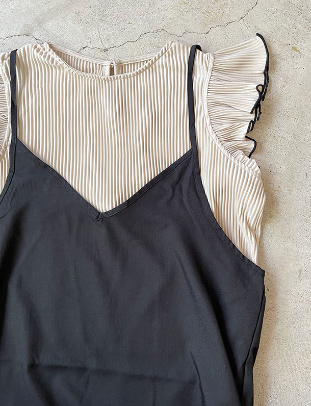 伝説 復活 あのバズったプリーツブラウスとキャミの極上のセット プリーツブラウス 裾切替キャミワンピセット