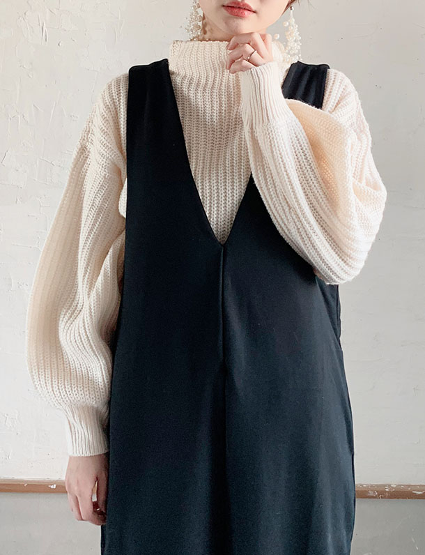 『　バズってるゆるたぽニット超限定版！プチプラすぎて震える・・・　』　ボリューム袖の人気が止まらないゆるニット。