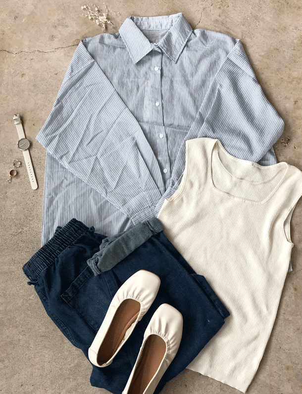 さりげないシアー素材が涼しげ！爽やかなブルー系ストライプのオーバーサイズチュニック丈シャツ