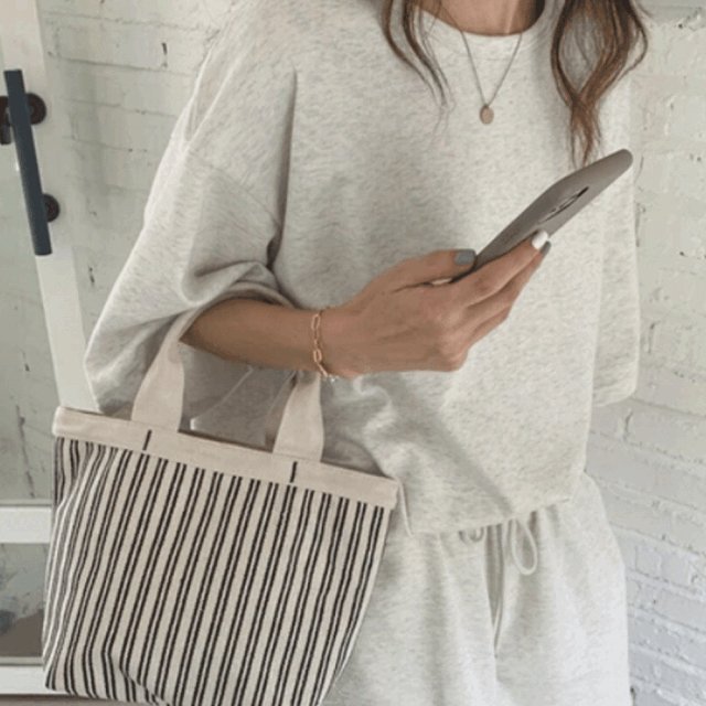 【7月上旬入荷予定】  サマーセール　『　インスタで大人気！　』　スウェットセットアップ