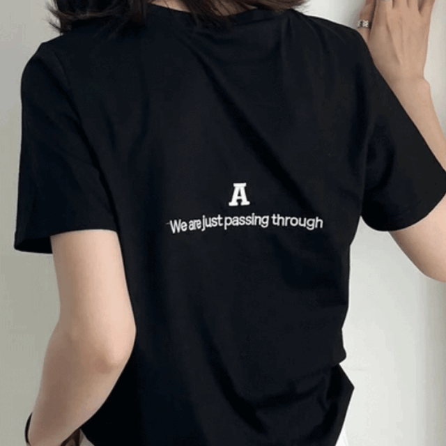 【7月上旬入荷予定】 【メール便対応】 サマーセール　『　インスタで大人気！　』　刺繍ロゴTシャツ
