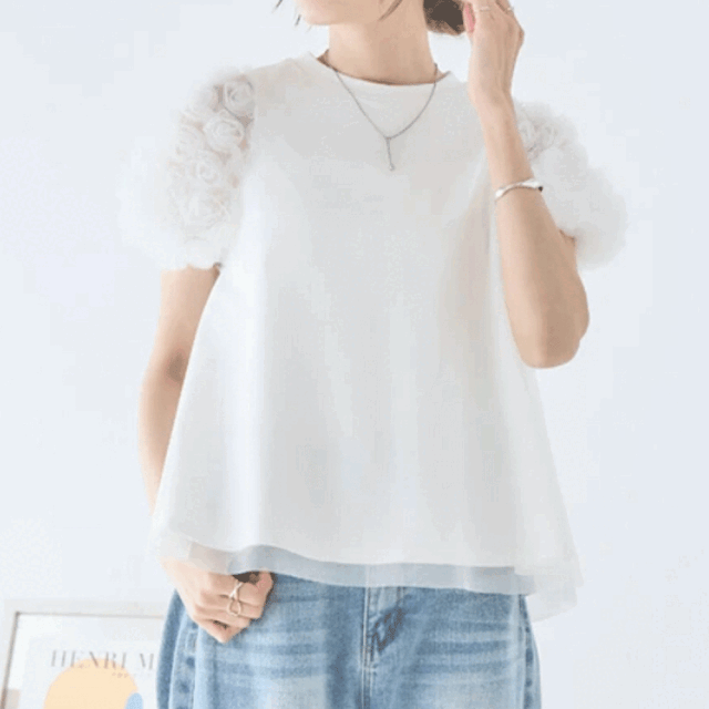 【7月上旬入荷予定】 【メール便対応】 サマーセール　『　インスタで大人気！　』　フラワーレース パフスリーブ Tシャツ 立体レース トップス