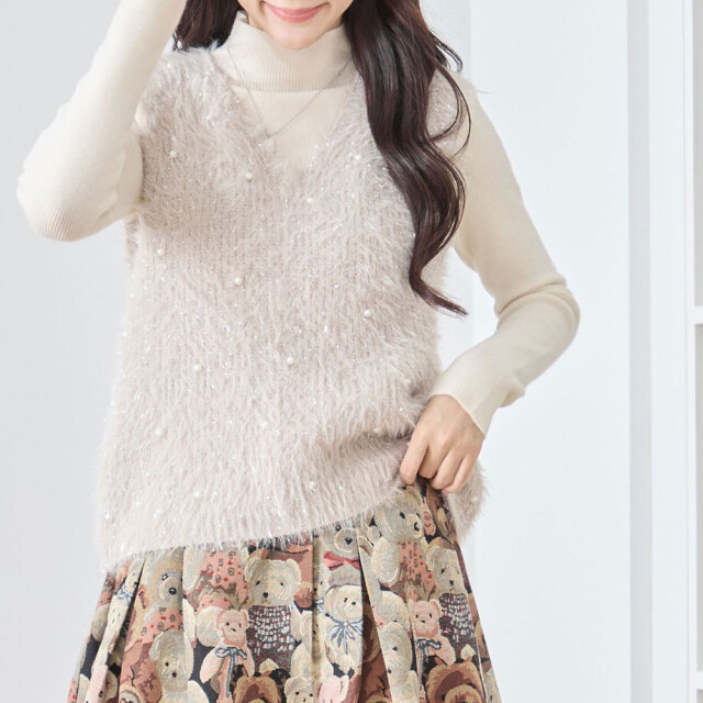 秋冬物50％OFF！　【メール便対応】オータムセール　『　インスタで大人気！　』パール付ベスト