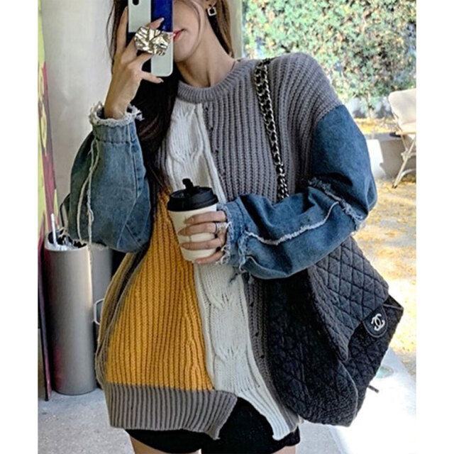 ウィンターセール！　『　インスタサブ垢で大人気！　』　配色切替 デニム袖 オーバーサイズニット