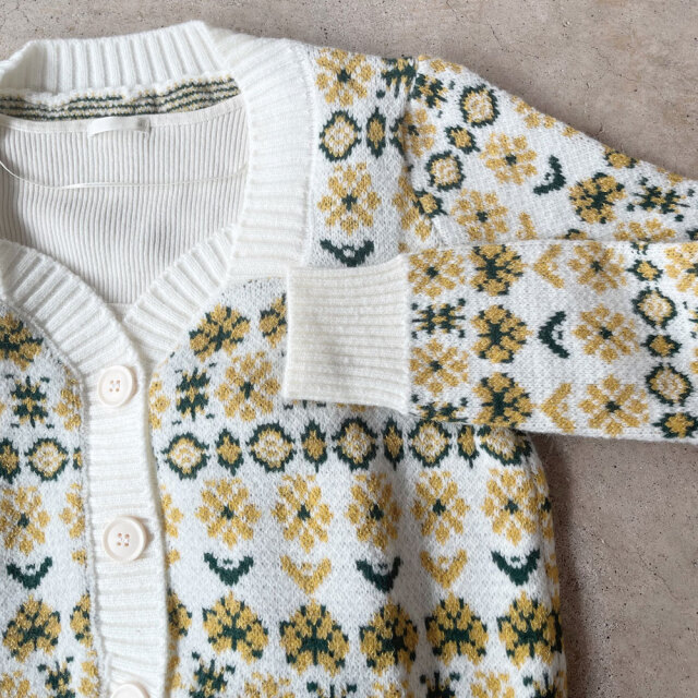 花柄ショートニットカーディガン