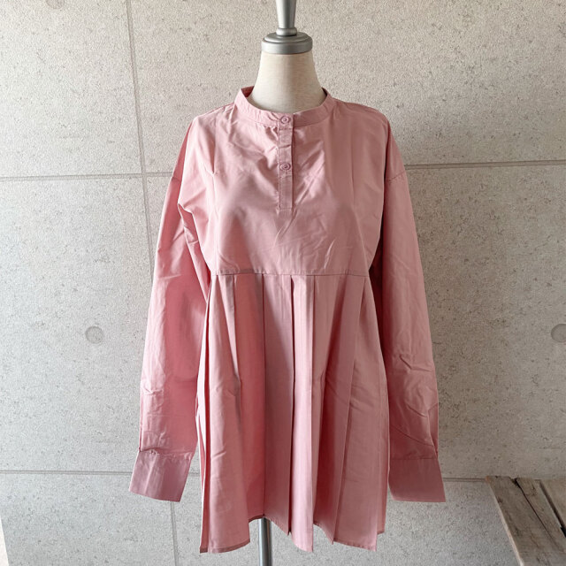 【6月下旬入荷予定】　　【期間限定値下げ50％OFF】　サマーセール　　【メール便対応】『　インスタで大人気！　』プリーツ切り替えヘンリーネックシャツ