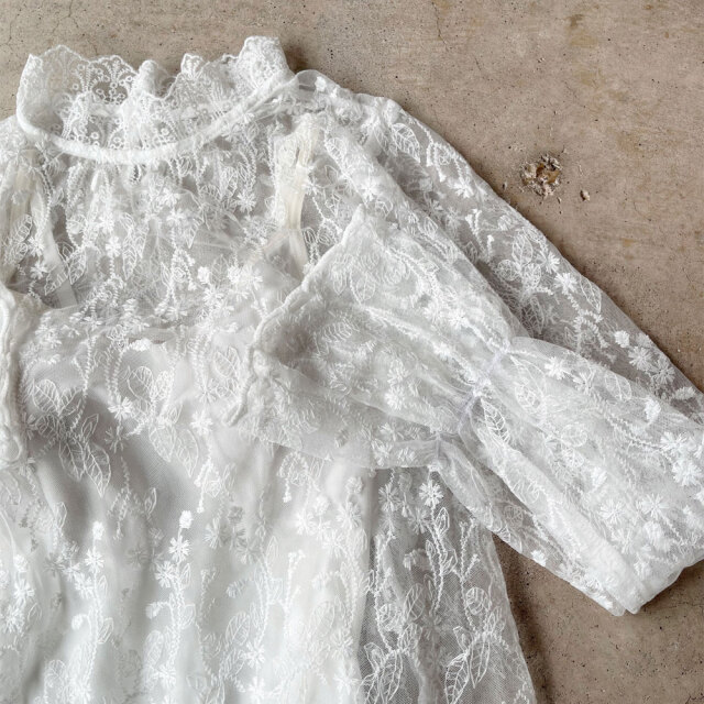 【重要/予約5月上旬入荷予定】   スプリングセール！　『　インスタで大人気！　』【メール便対応】  レースブラウス