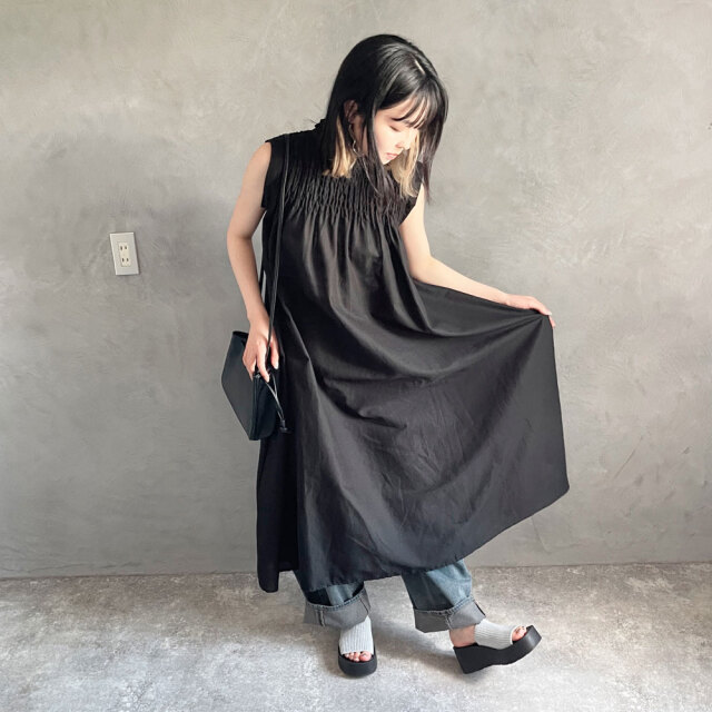 【美品】24SS ローハーマン リネンキャンバスノースリーブワンピース ブラック 美品】24SS ローハーマン リネンキャンバスノースリーブワンピース