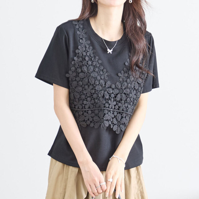 完売終了　『　インスタサブ垢で大人気！　』  フラワーレース重ね風カットソー