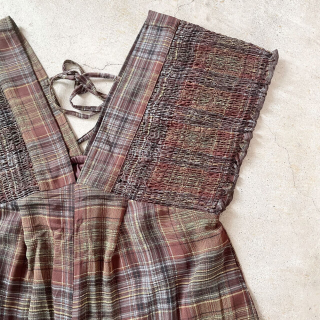 【11月上旬入荷予定】オータムセール 『　インスタで大人気！　』　　オータムセール　『　インスタサブ垢で大人気！　』　　チェック柄シャーリングVネックサロペット