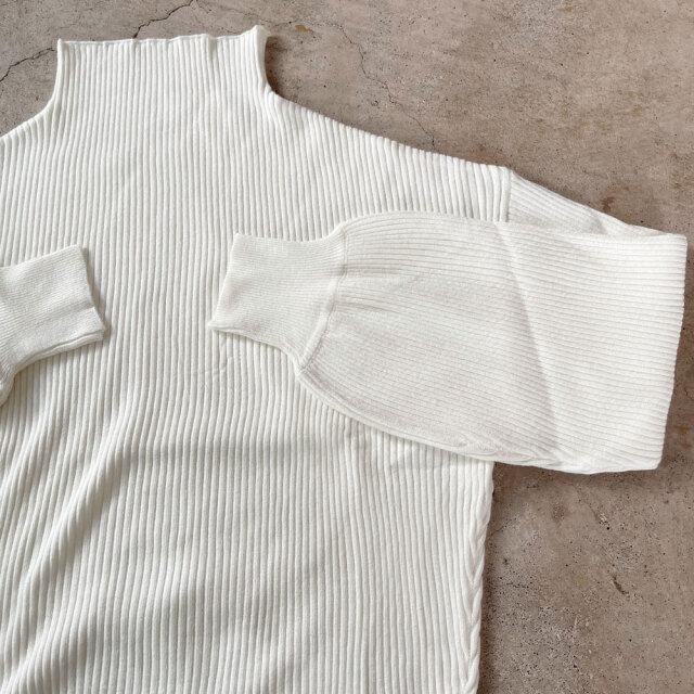 【即納】  秋冬物50％OFF！　オータムセール　『　インスタサブ垢で大人気！　』   リブボトルネックニット