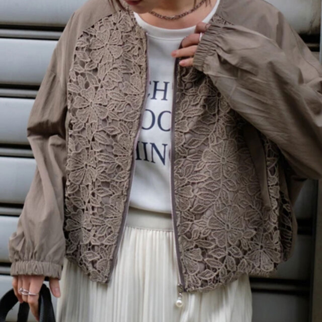 【1月下旬入荷予定】 ウィンターセール！【2026新作商品】レースドッキングブルゾン