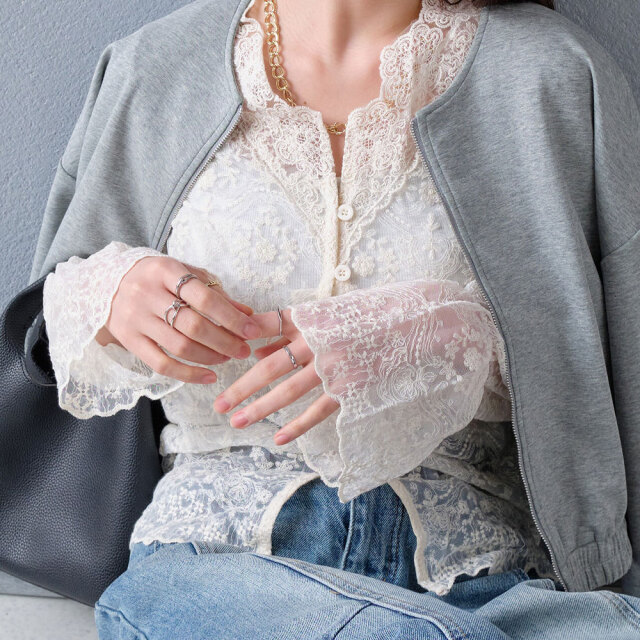 ラスト1着　 ウィンターセール！【メール便対応】【2026新作商品】スカラップレーストップス