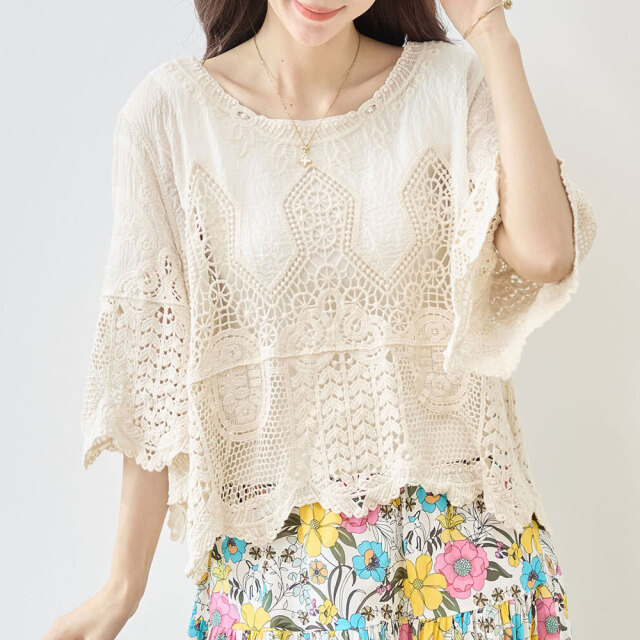 【3月上旬入荷予定】　　春の早割り　『　インスタサブ垢で大人気！　』　　昨年大バズりしたレーストップスが登場！プチプラに見えない高見えデザイン！