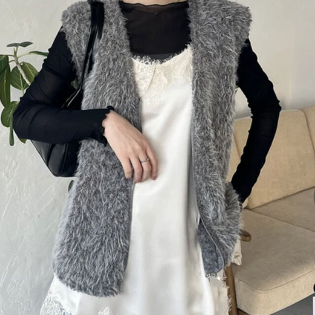 【3月下旬入荷予定】春の早割り　【メール便対応】【2025新作】レイヤード サテンレースキャミワンピース