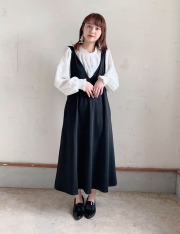 『　待望のロング丈登場！脚を出さないコーデにも！究極にバズってます！　』　インスタで話題のVネックワンピ！/ジャンスカロング丈が超人気！ポンチVネックフレアワンピ登場！