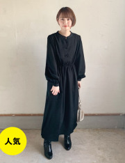 【重要/予約1月中旬入荷予定/着日指定不可】【ライトベージュ完売終了】【超可愛い！】【人気の為/品薄】★冬トク★『　バズが止まらない！？フロッグボタンデザインのワンピ！　』ブラウスでバズってるフロッグ釦シリーズの最高峰ワンピ登場！