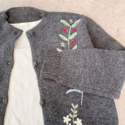 【11月上旬入荷予定】  　【送料無料】【急上昇】  オータムセール　『　インスタで大人気！　』　フラワー刺繍カーディガン