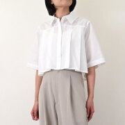 【3月上旬入荷予定】  春の早割り　『　インスタサブ垢で大人気！　』  ブロードクロップドプリーツブラウス