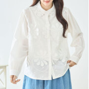 【1月中旬入荷予定】  ウィンターセール　『　インスタサブ垢で大人気！　』  フラワーレースブラウス