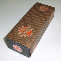 朝日虎（サンタイガー）　Ｃ石工用　金剛砥石　荒目　中硬