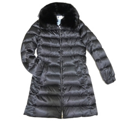 プラダ　希少！FOXファー付　ロングダウンジャケット（コート）　黒　#40　28G062　PRADA