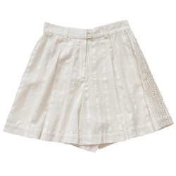 Peroto  ブルガリア製　レースがお洒落なショートパンツ　白 #S #M ペロト