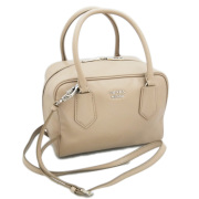 PRADA(プラダ)のバッグ
