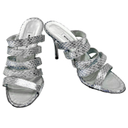 マノロブラニク　ミュールサンダル　シルバー　#35　MANOLO BLAHNIK