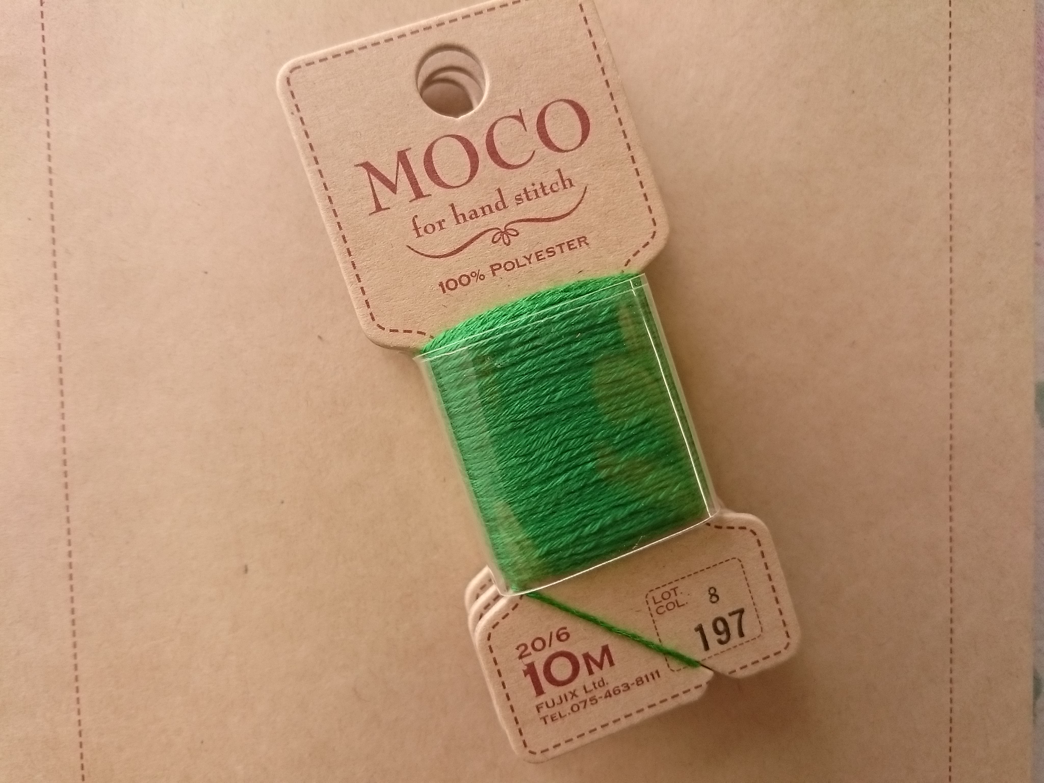 フジックス　ＭＯＣＯ　単色