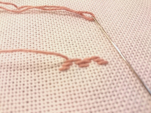 りんご　染め　糸　ピンク