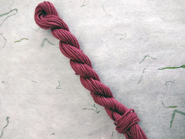 赤紫 草木染 糸
