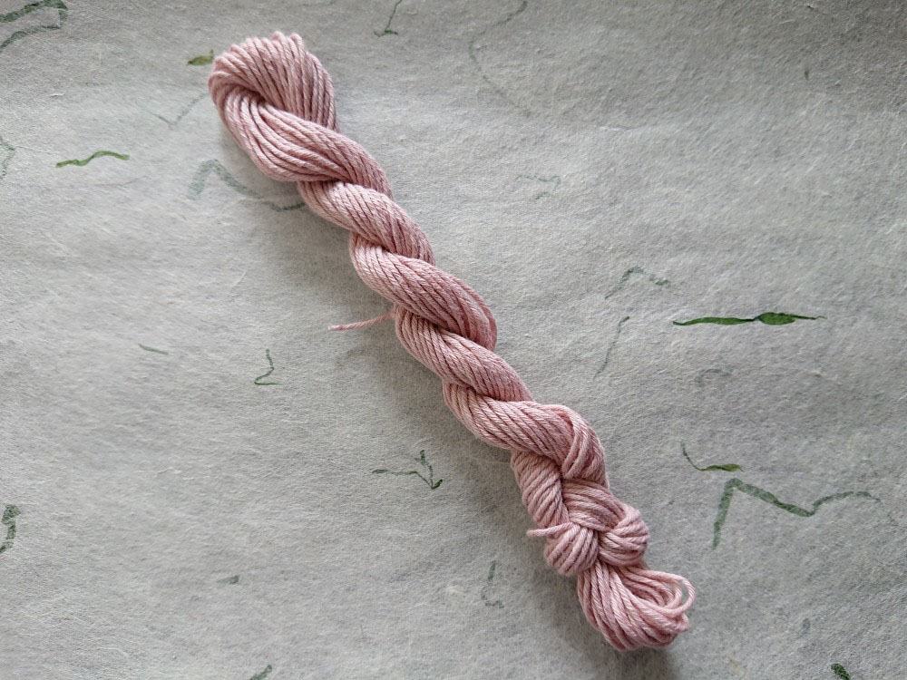 りんご染め　糸　こぎん　刺し子