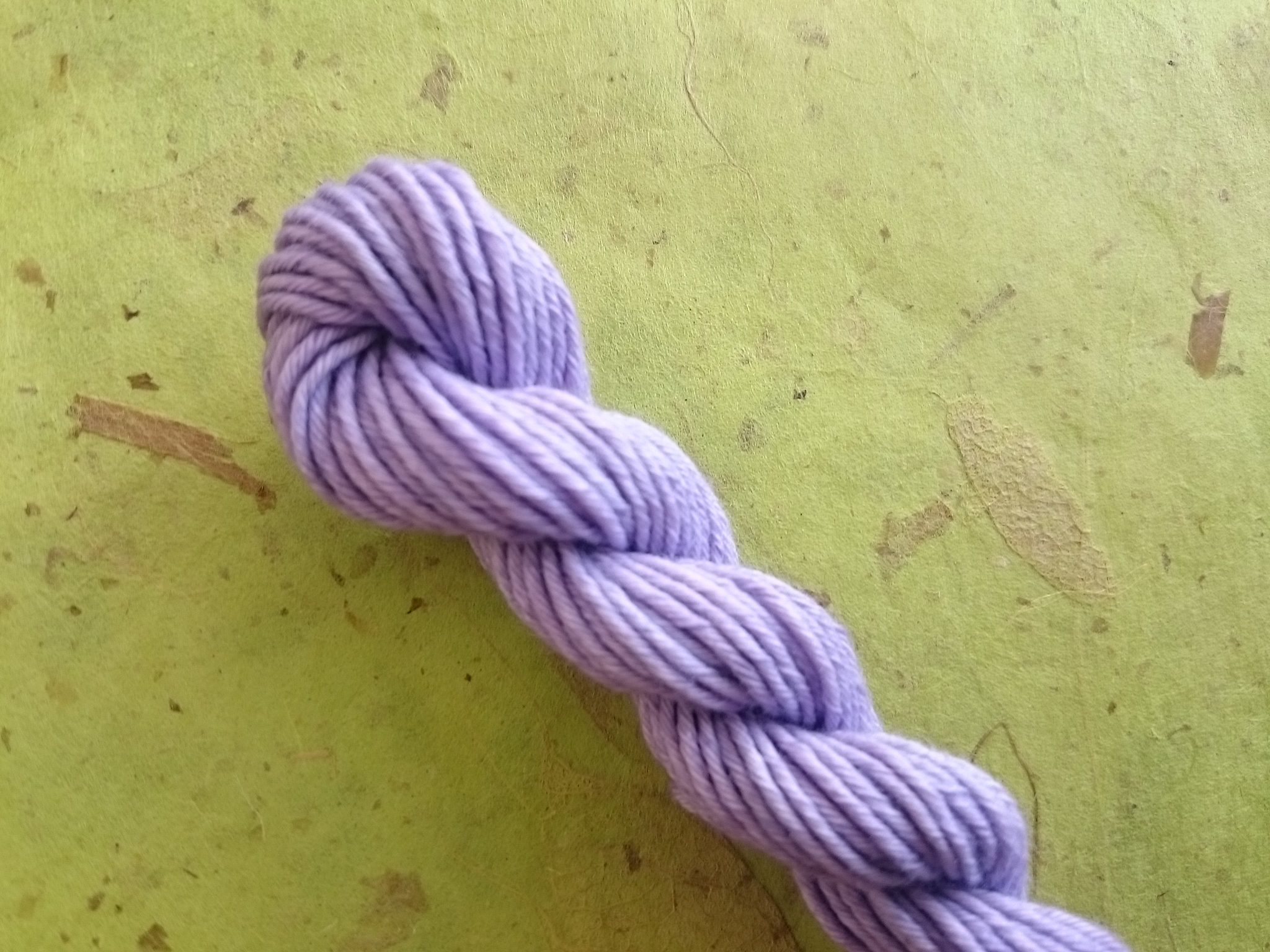 山ぶどう染め　青紫