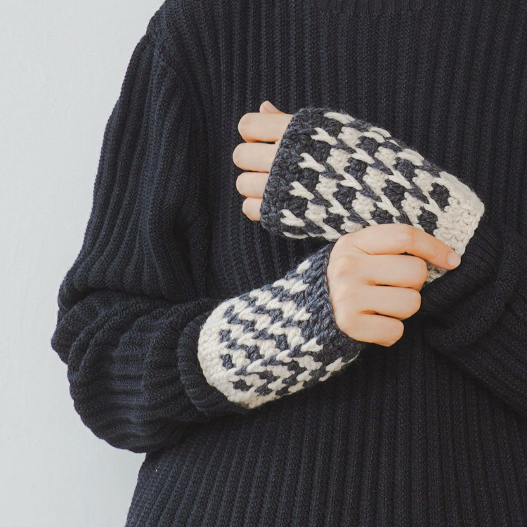 #2-9 引き上げ模様のリストウォーマーキット