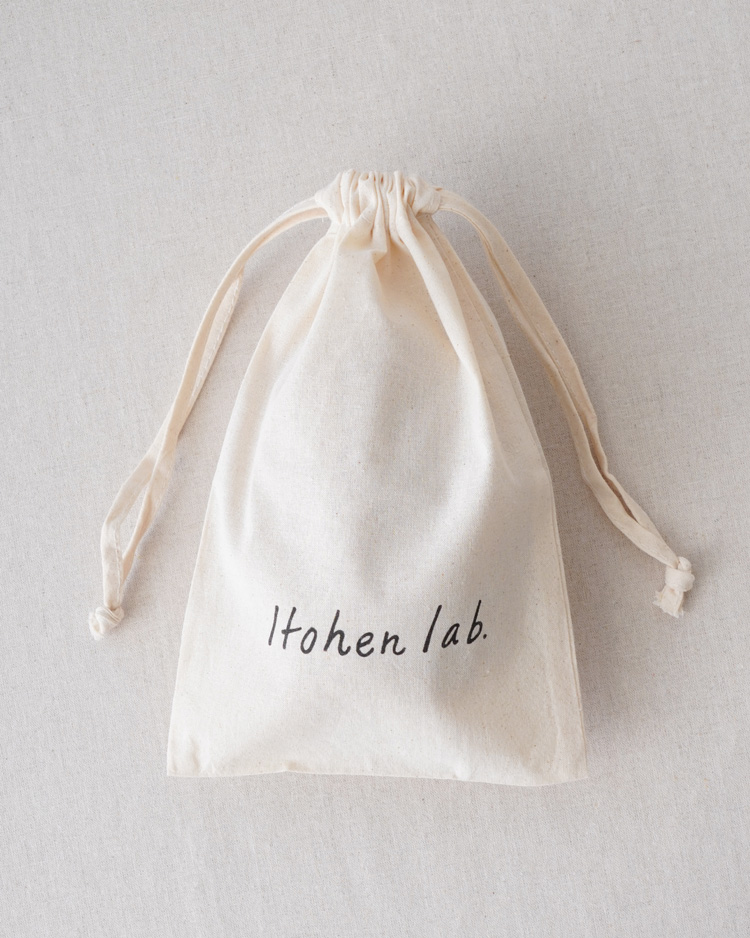 Itohenlab. 帆布巾着バッグ