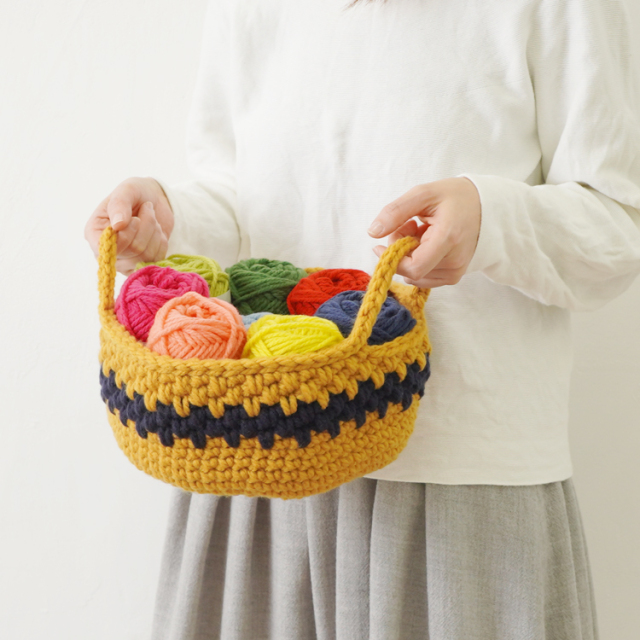 Knitworm 毛糸 Acrylo XL（アクリロ） 50g(約27m) 超極太