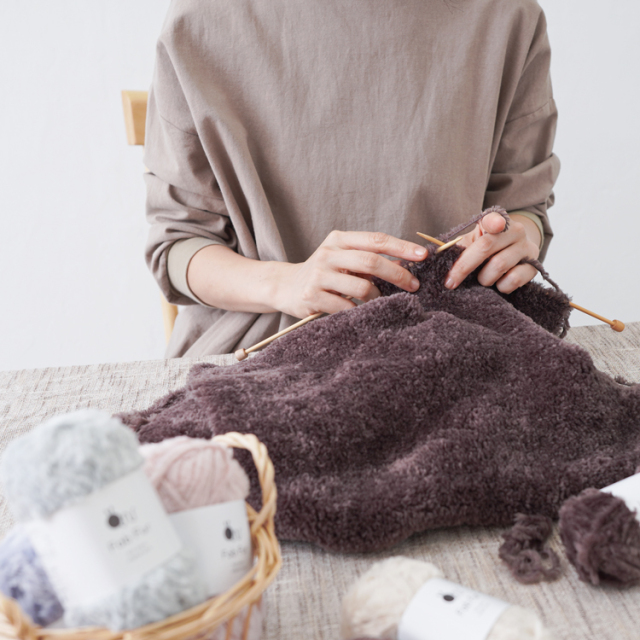 Knit worm Fab Fur（ファブファー）