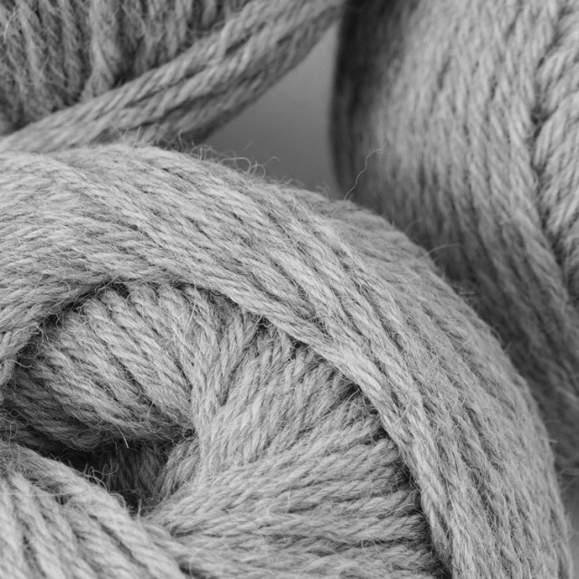 あ*じ様 アルパカ混毛布 140cm X 200cm 秋冬毛糸セール】【3玉以上でお買い得！】秋冬毛糸 『ナチュラル