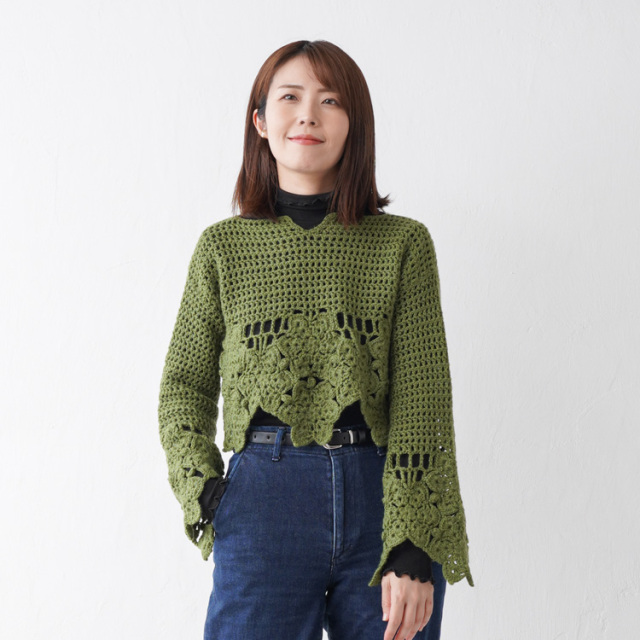 Knitworm Hug M (ハグ並太) 1玉